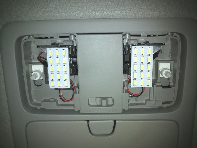 ルームランプをLEDに交換してみた